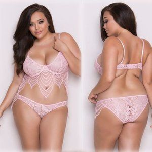 😍Brand New Underwear Sexy Hollow Lace
